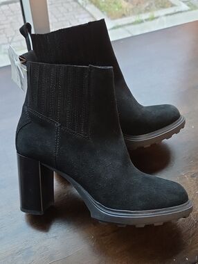 Geox Size EU 40 US 10 Black Suede Block Heel Chelsea Boot - Women